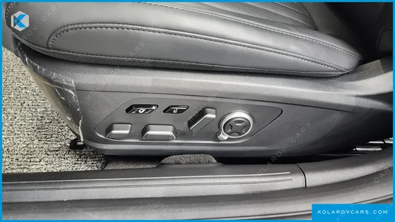 HYUNDAI GRANDEUR 2,5 GASOLINE 2WD