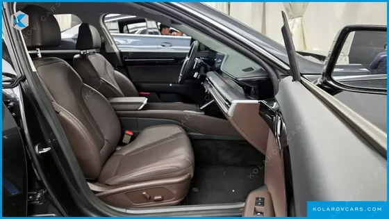 HYUNDAI GRANDEUR 2,5 GASOLINE 2WD