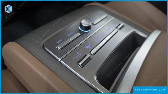 HYUNDAI GRANDEUR 3,5 GASOLINE 4WD