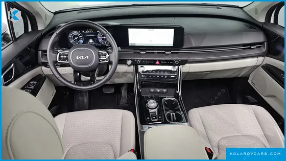 KIA CARNIVAL 7-SEATER SIGNATURE