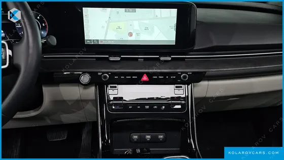 KIA CARNIVAL 7-SEATER SIGNATURE