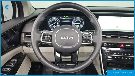 KIA CARNIVAL 7-SEATER SIGNATURE