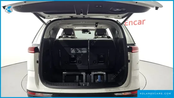 KIA CARNIVAL 7-SEATER SIGNATURE