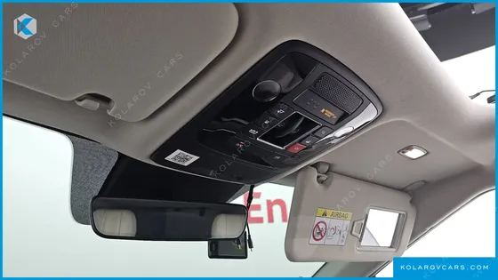 KIA CARNIVAL 7-SEATER SIGNATURE