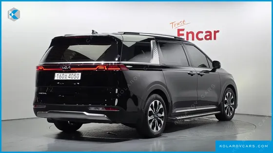 KIA CARNIVAL 9-SEATER SIGNATURE