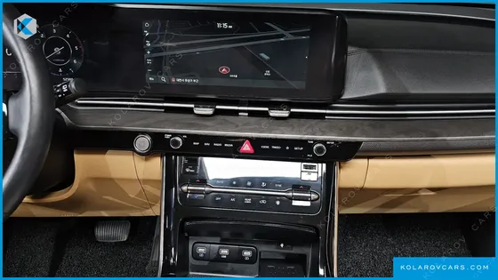 KIA CARNIVAL 9-SEATER SIGNATURE