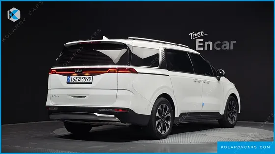 KIA CARNIVAL 9-SEATER SIGNATURE