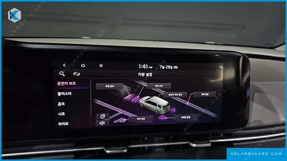 KIA CARNIVAL 9-SEATER SIGNATURE