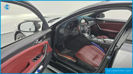KIA STINGER 3.3 GT AWD