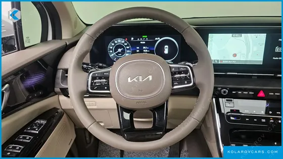 KIA CARNIVAL 9-SEATER SIGNATURE