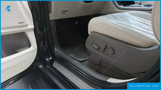 KIA CARNIVAL GASOLINE 9-SEATER LIMOUSINE(SPECIAL VEHICLE)