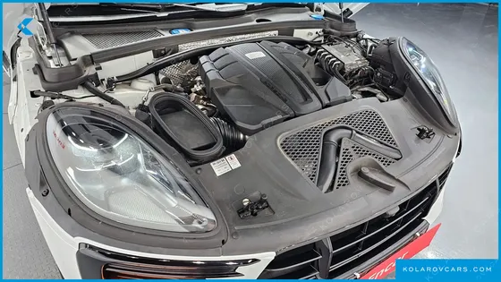 PORSCHE MACAN 2.9 GTS