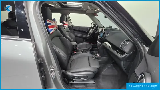 MINI COUNTRYMAN CLASSIC