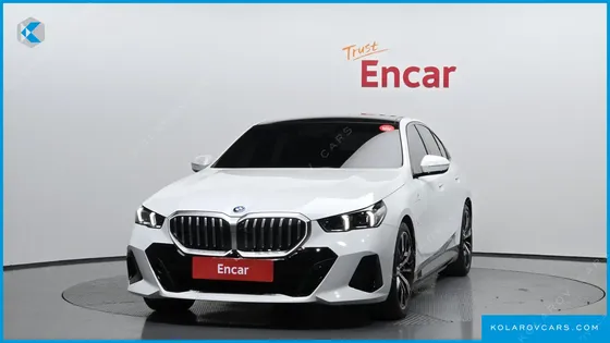 BMW 5 SERIES 530E M SPORT