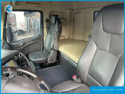 HYUNDAI EXCEED 10X4