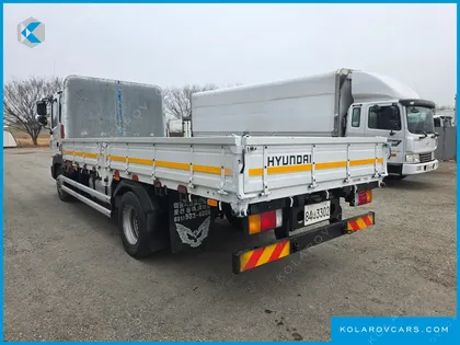 HYUNDAI MEGA TRUCK GOLD