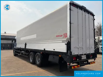 MAN TRUCK CARGO TRUCK 6X2