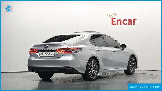 TOYOTA CAMRY 2.5 XLE HYBRID