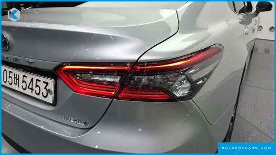 TOYOTA CAMRY 2.5 XLE HYBRID