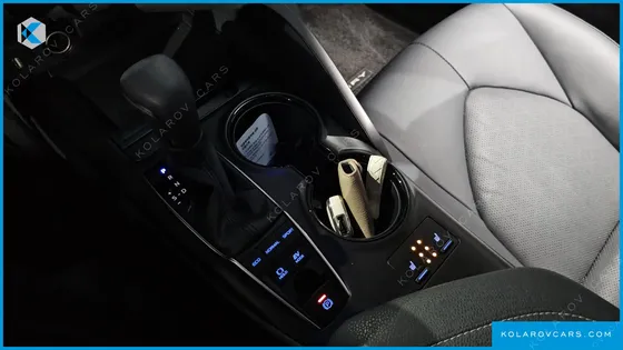 TOYOTA CAMRY 2.5 XSE HYBRID