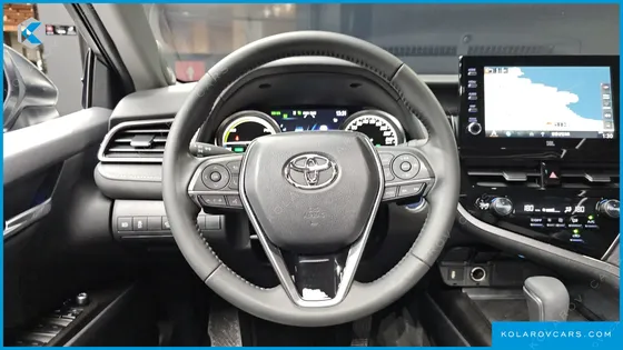 TOYOTA CAMRY 2.5 XSE HYBRID