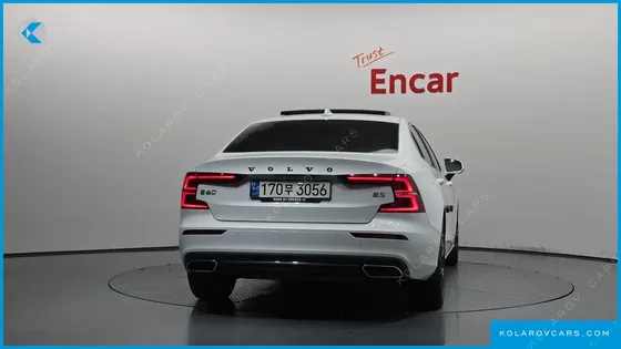 VOLVO S60 B5 INSCRIPTION