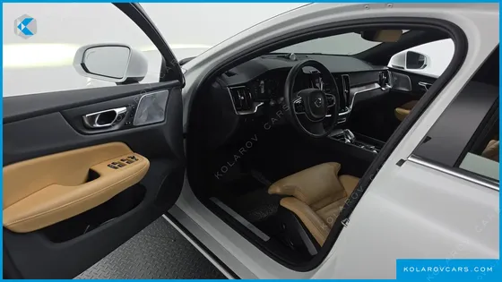 VOLVO S60 B5 INSCRIPTION