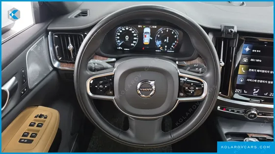 VOLVO S60 B5 INSCRIPTION