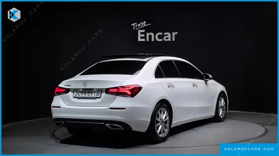 MERCEDES A-CLASS A220 SEDAN