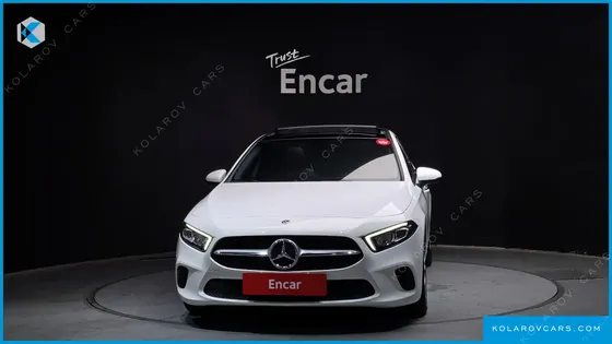 MERCEDES A-CLASS A220 SEDAN