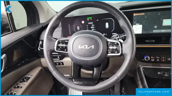KIA CARNIVAL GASOLINE 9-SEATER GRAVITY