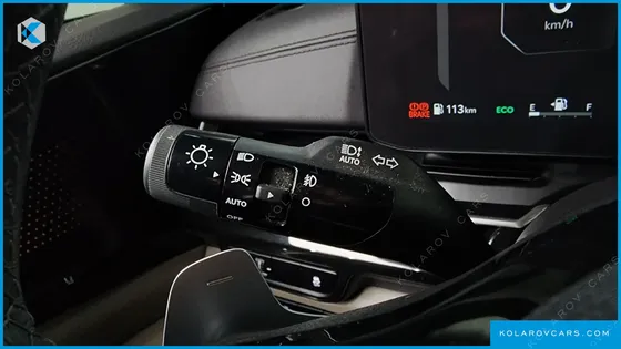 KIA CARNIVAL GASOLINE 9-SEATER GRAVITY