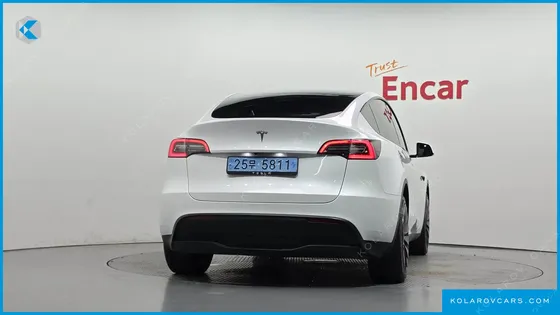 TESLA MODEL Y RWD