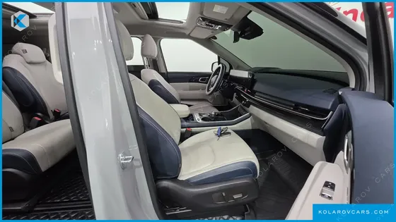 KIA CARNIVAL HEV 9SEATER GRAVITY