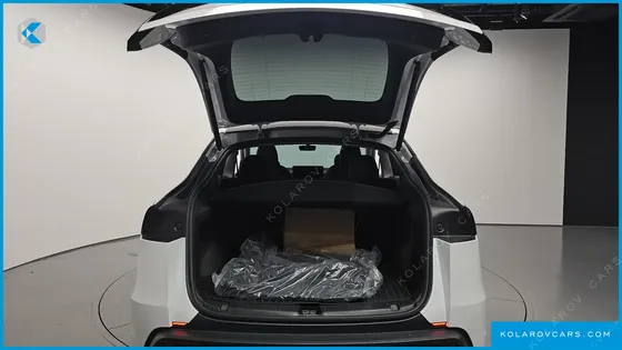 TESLA MODEL Y RWD