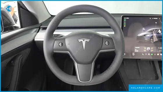TESLA MODEL Y RWD