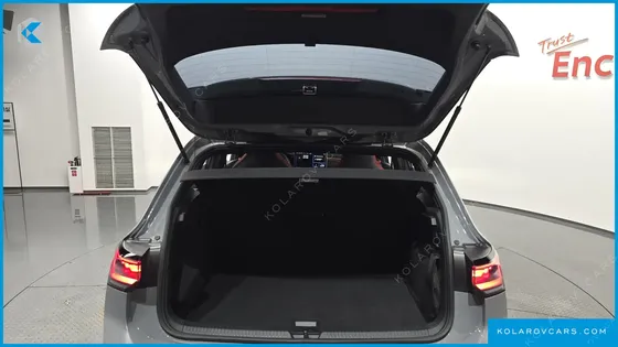 VOLKSWAGEN GOLF 2.0 GTI