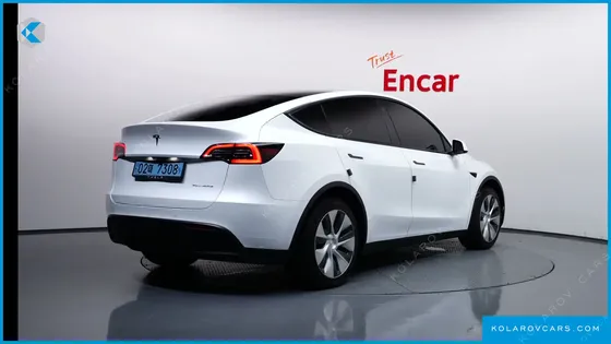 TESLA MODEL Y LONG RANGE AWD