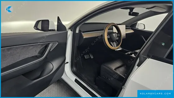 TESLA MODEL Y LONG RANGE AWD