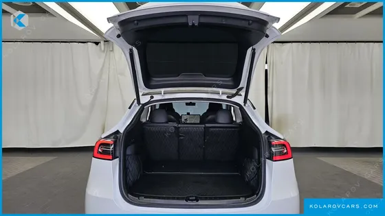 TESLA MODEL Y LONG RANGE AWD
