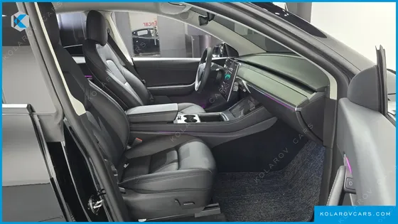 TESLA MODEL Y LONG RANGE AWD
