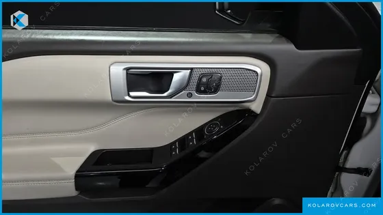 FORD EXPLORER 3.0 PLATINUM 4WD