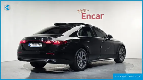 MERCEDES E-CLASS E220D 4MATIC EXCLUSIVE