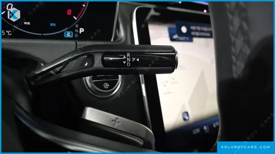 MERCEDES E-CLASS E220D 4MATIC EXCLUSIVE