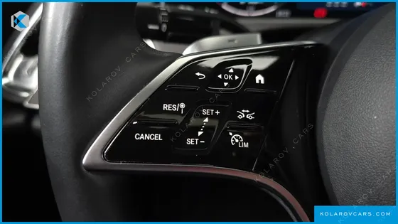 MERCEDES E-CLASS E220D 4MATIC EXCLUSIVE