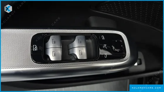 MERCEDES E-CLASS E220D 4MATIC EXCLUSIVE