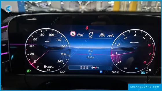 MERCEDES E-CLASS E200 AVANTGARDE