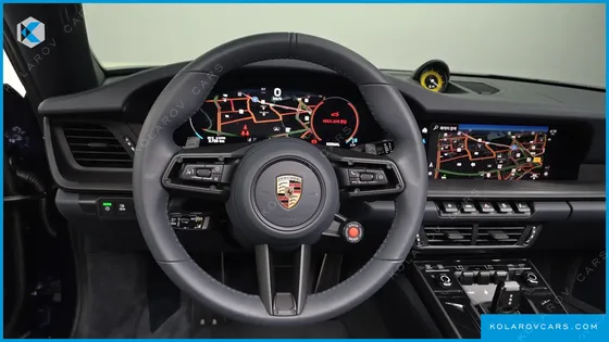 PORSCHE 911 CARRERA 4 GTS CABRIOLET