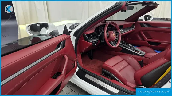 PORSCHE 911 CARRERA CABRIOLET