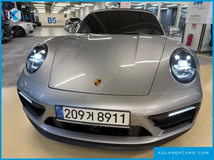 PORSCHE 911 CARRERA 4 GTS CABRIOLET